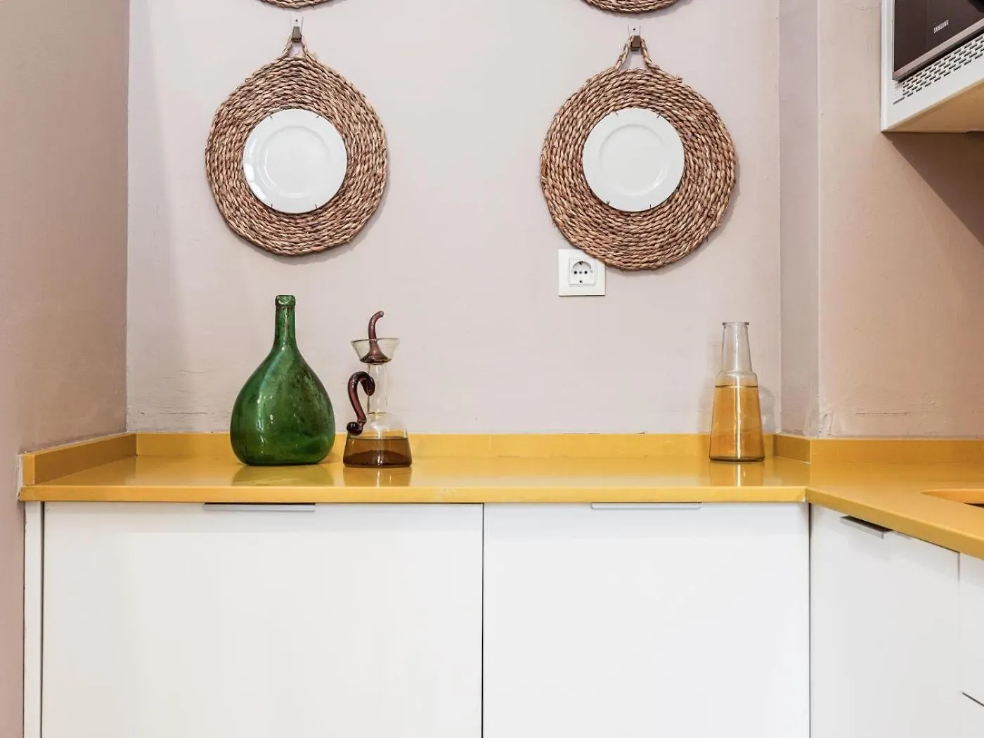 Apartment Bonito Apartamento De Diseno 1 Bed Arenal Seville