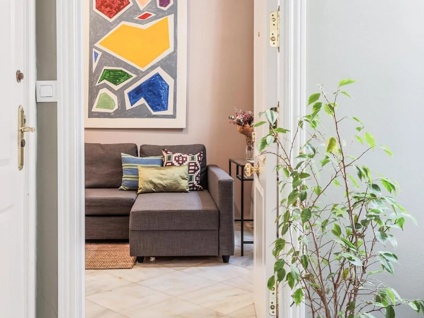 Apartment Bonito Apartamento De Diseno 1 Bed Arenal Seville