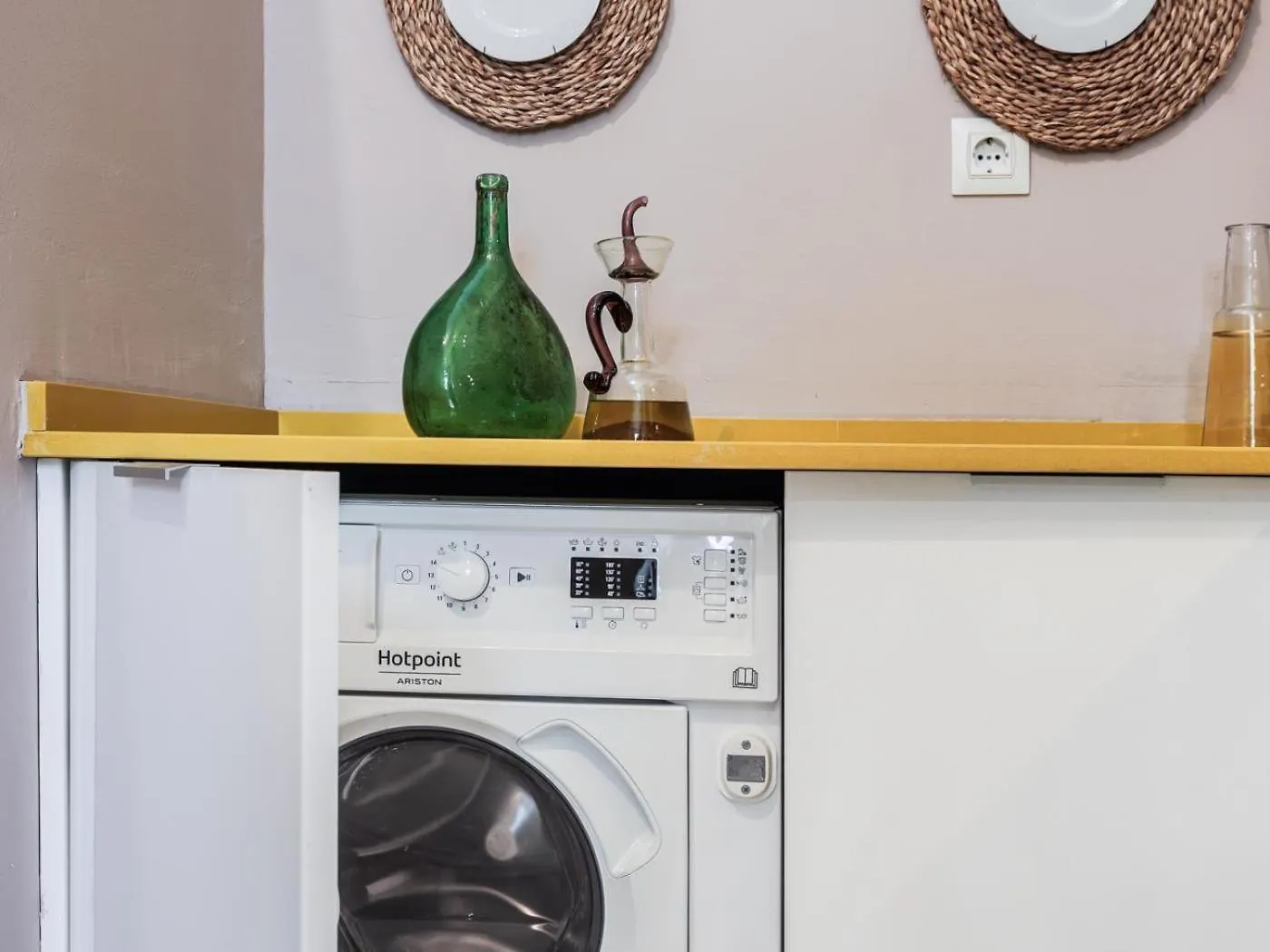 Apartment Bonito Apartamento De Diseno 1 Bed Arenal Seville